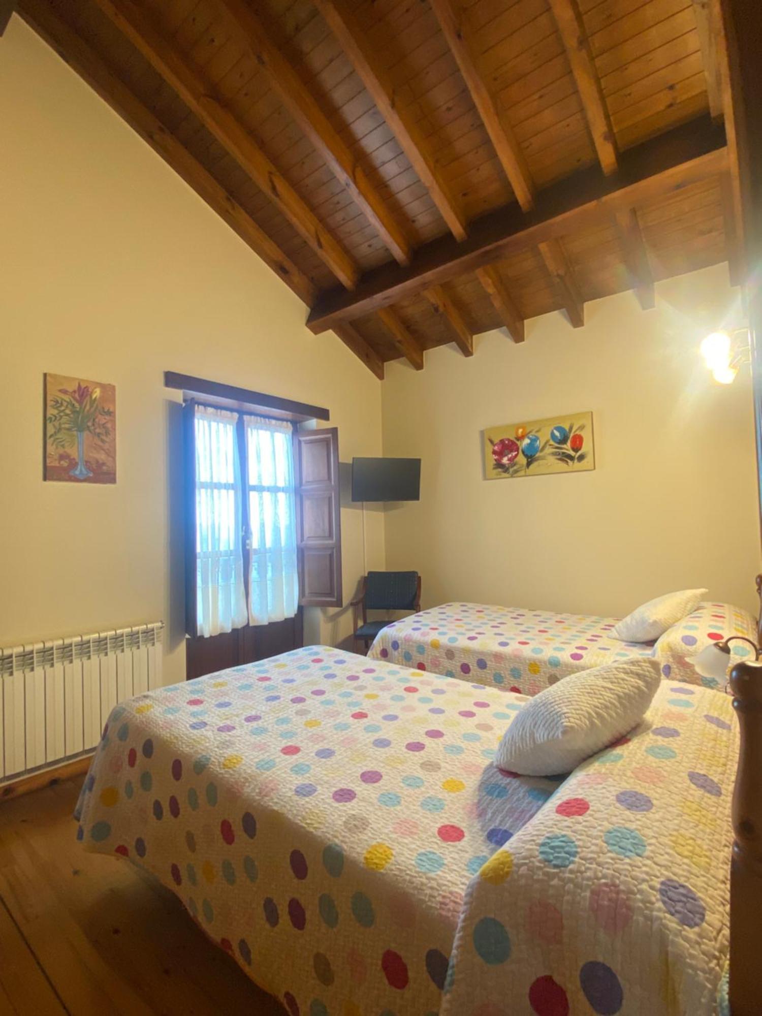Casa Rural La Xana Пилонья Экстерьер фото
